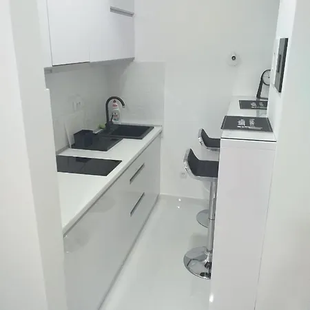 Nirvana Center Apartament *