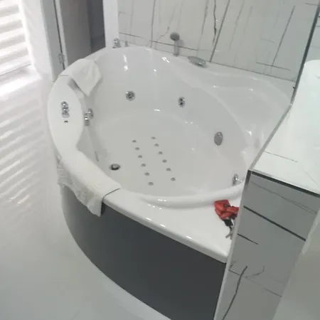 Nirvana Center Appartement *