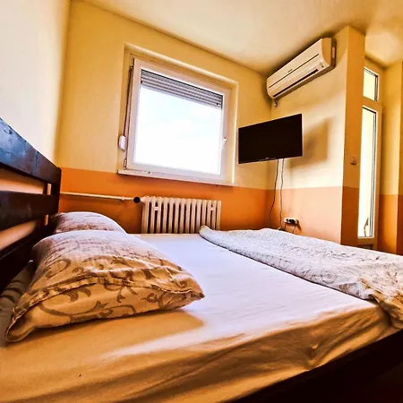 Nirvana Center Appartement *