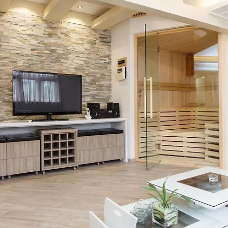 Apartment Nirvana Center